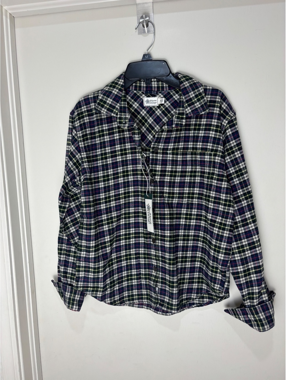 Alpine Design Women’s LG Navy Cream Plaid Midweight Flannel Shirt NWT Cotton